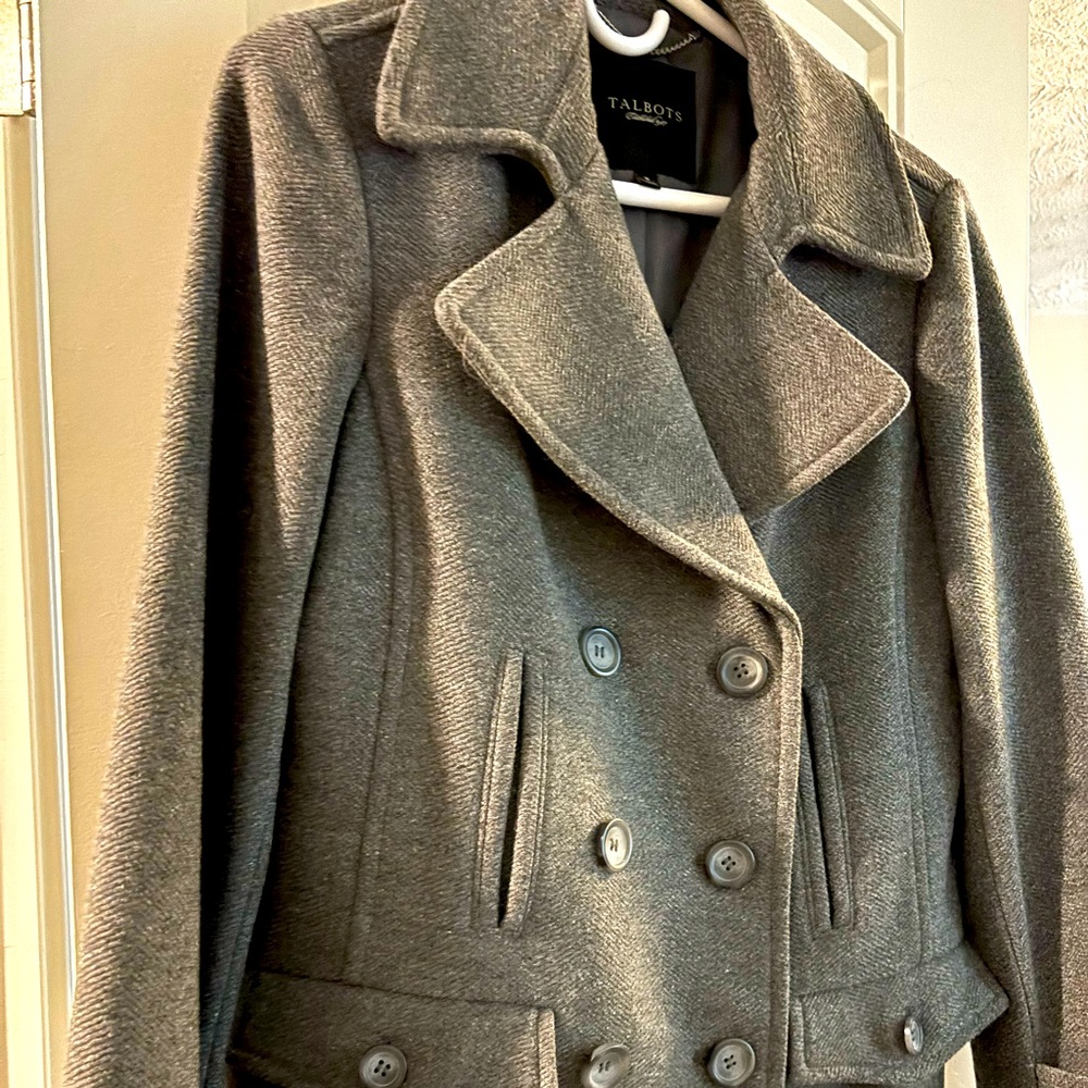 Talbots size 8 pea coat excellent condition